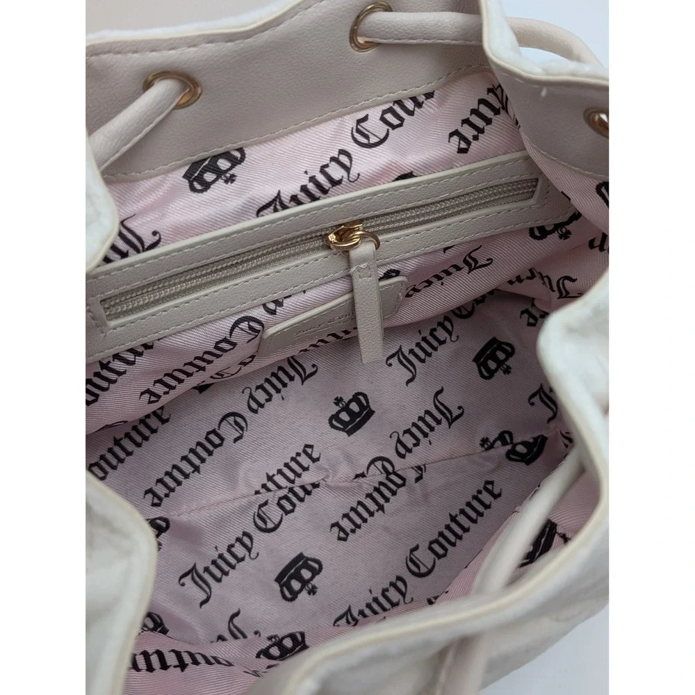 Juicy Couture Backpack‎ Women Small Cream Quilted Velvet Heart Logo Pouch NWT